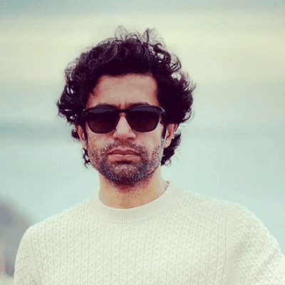 Vivek Thakur